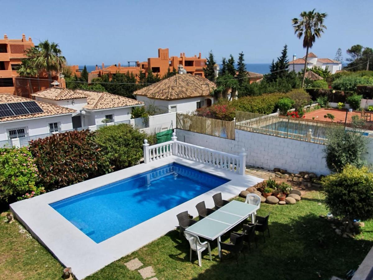 Beautiful 5 Bedroom Villa, Sea Views, Private Pool, Estepona Newly Refurbished 외부 사진