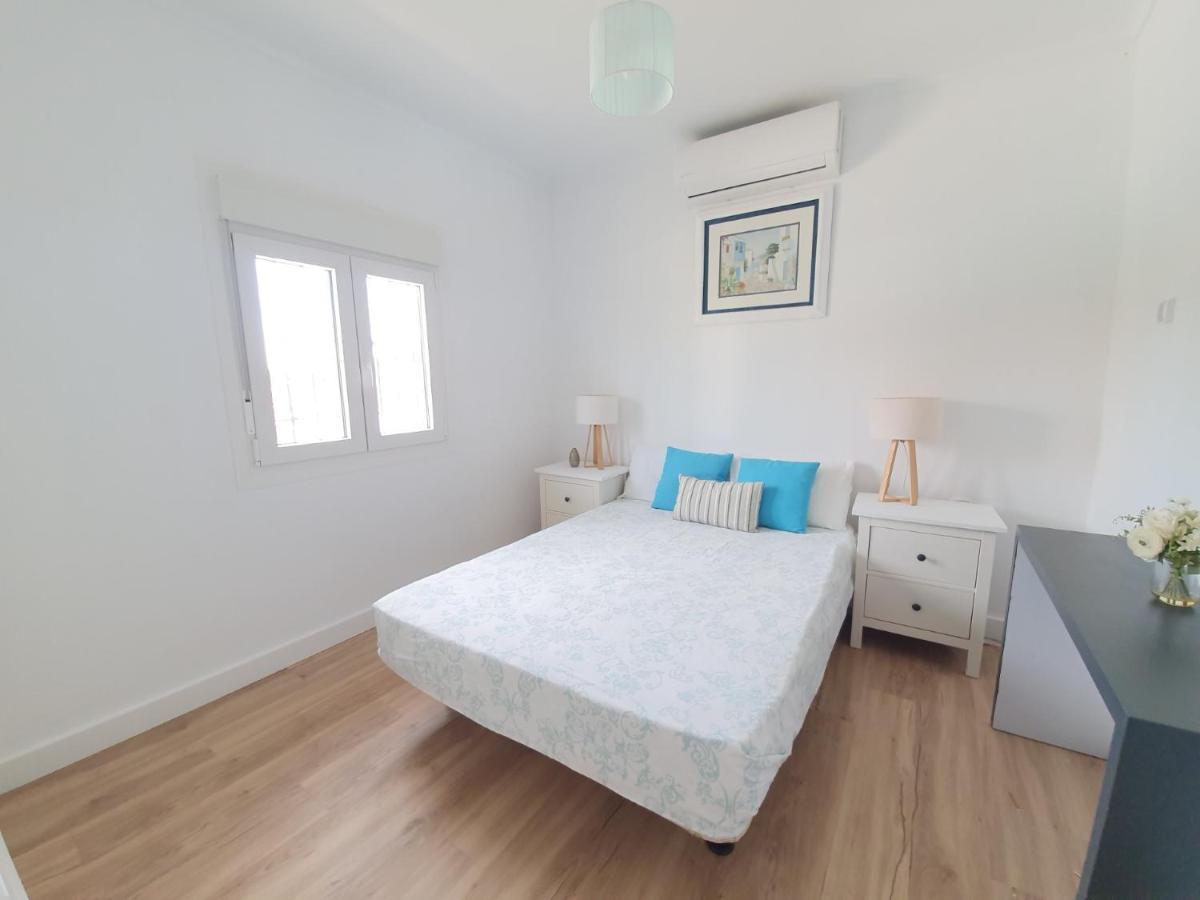 Beautiful 5 Bedroom Villa, Sea Views, Private Pool, Estepona Newly Refurbished 외부 사진