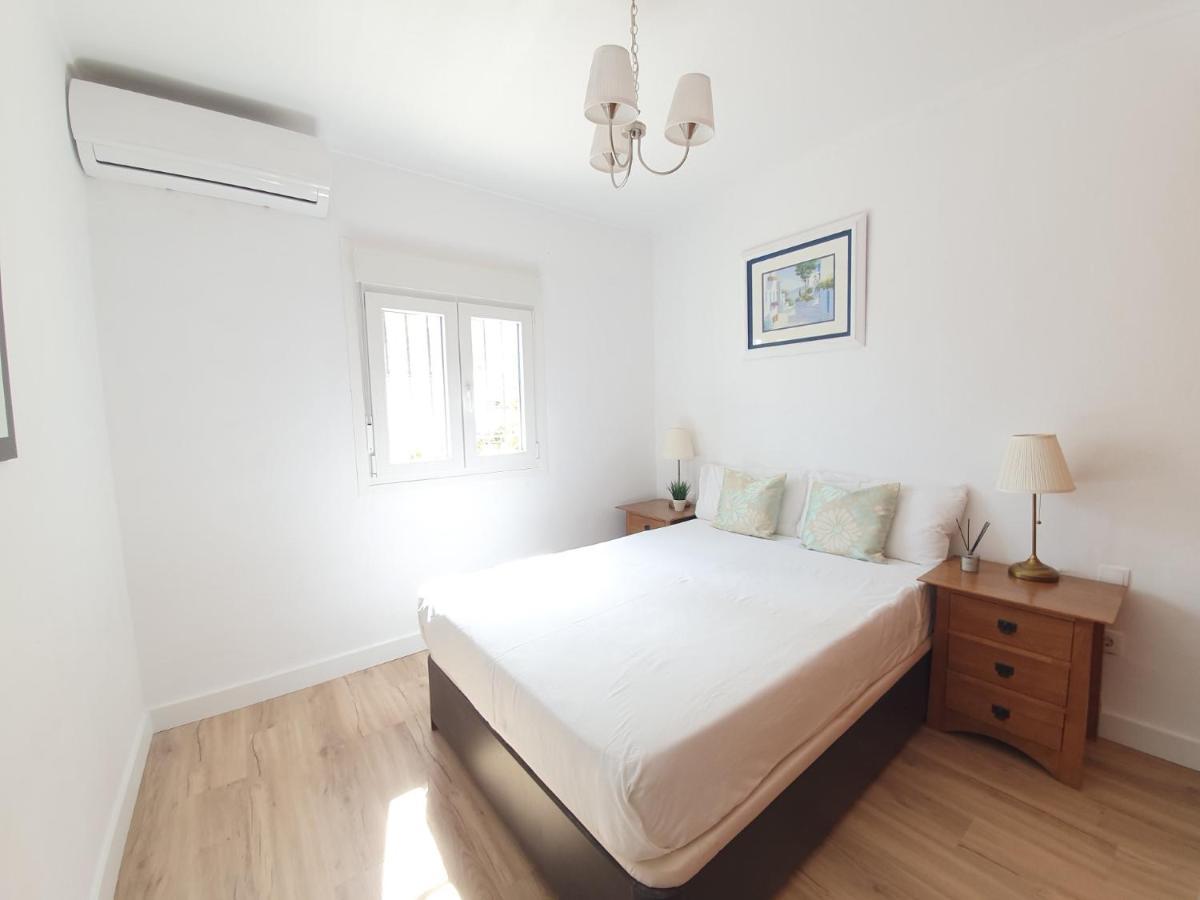 Beautiful 5 Bedroom Villa, Sea Views, Private Pool, Estepona Newly Refurbished 외부 사진
